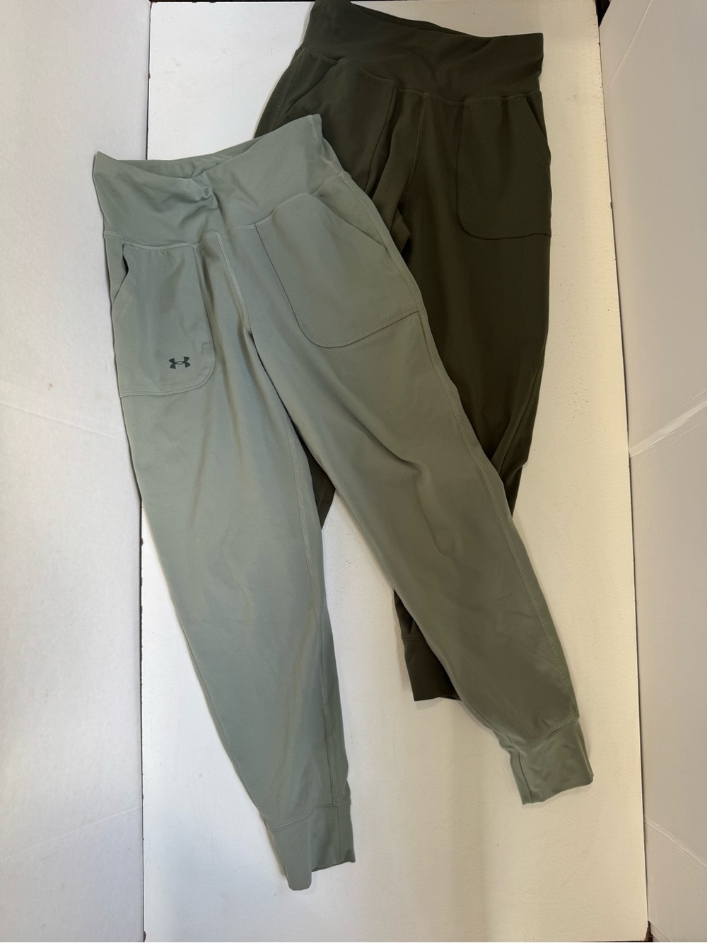 Under Armour Fitted High Rise Motion Joggers Grove Green Womens S lot of 2